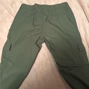 Old Navy Men's Olive Cargo Pants